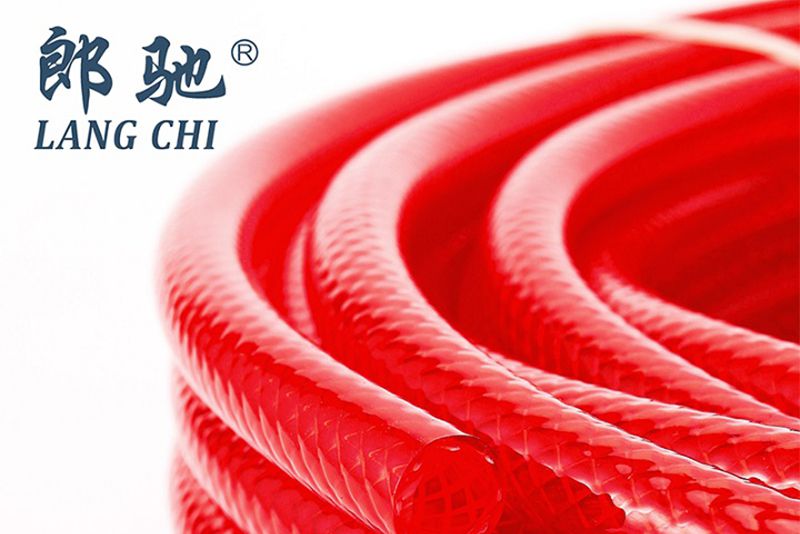 為什么PVC編織管是工業(yè)和家庭應(yīng)用的理想選擇？